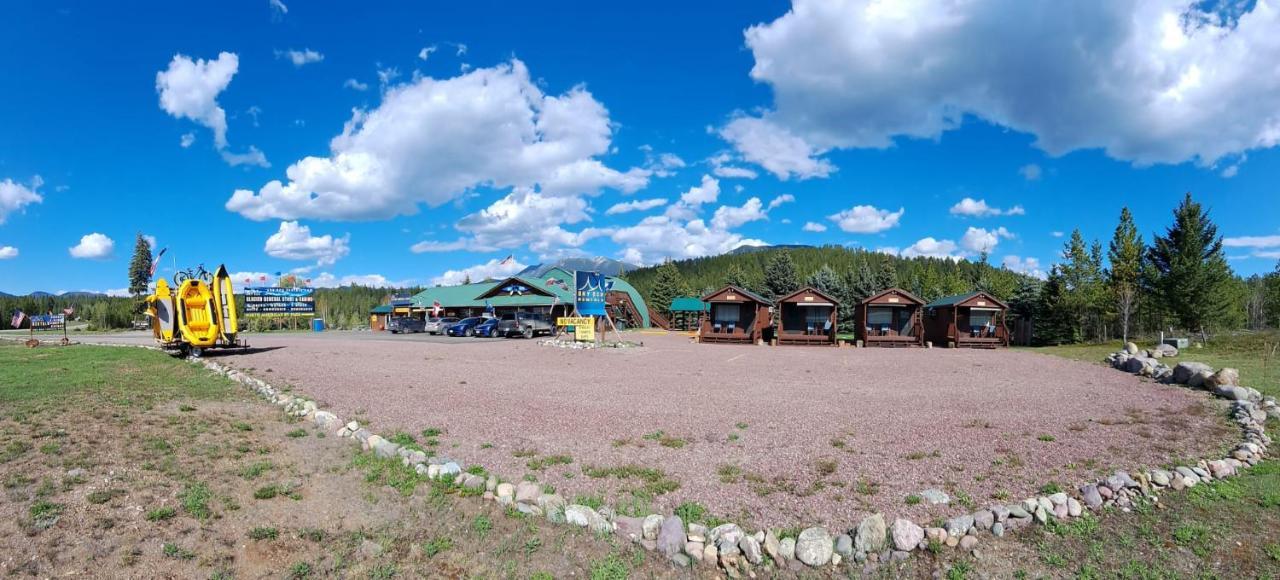 Sky Eco - Glacier General Store&Cabins Coram Exterior foto